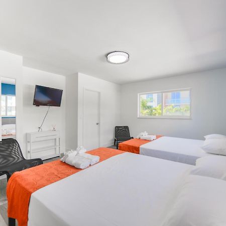 Radiant Unit With Parking And Pool - M26 Apartment Холивуд Екстериор снимка