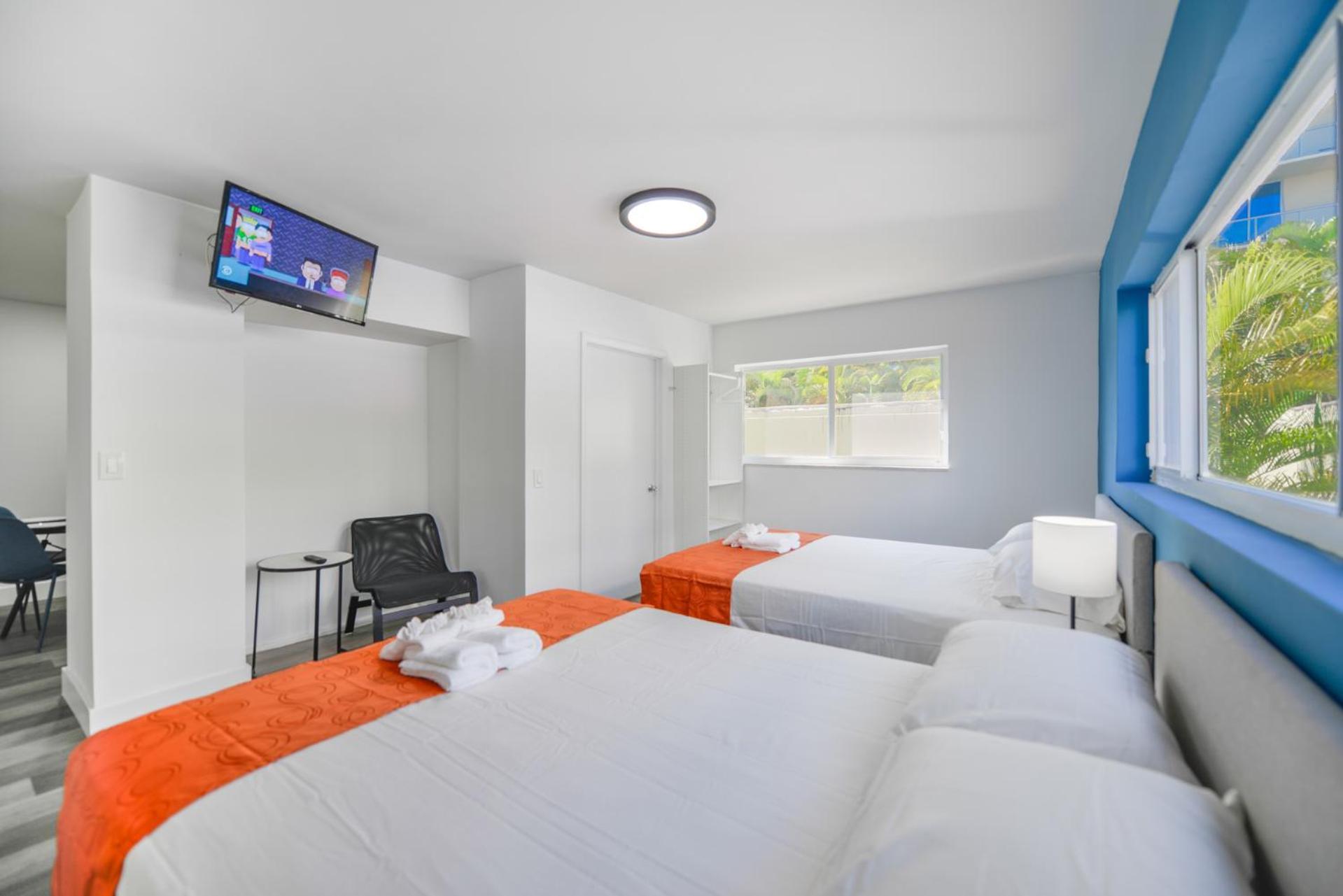 Radiant Unit With Parking And Pool - M26 Apartment Холивуд Екстериор снимка